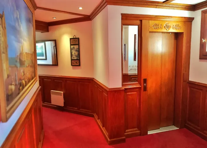 Отель La Marisa Grande 3*