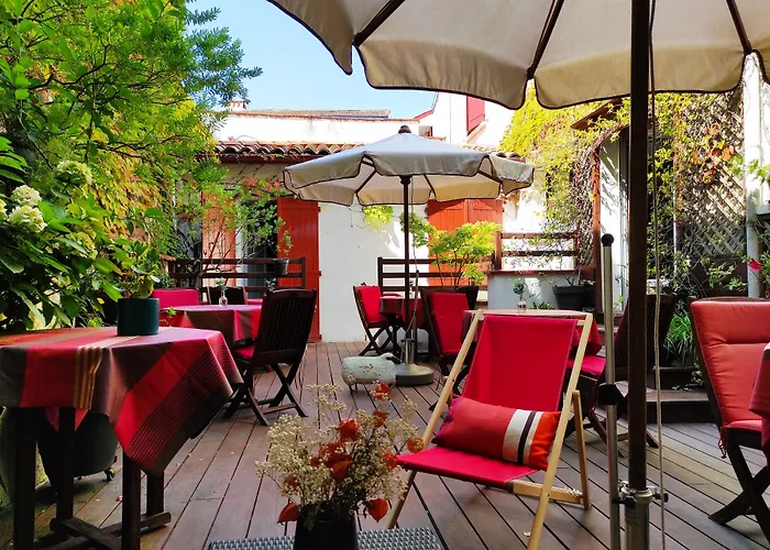 Отель La Marisa Grande