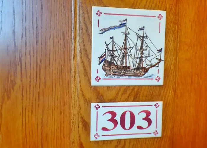 Отель La Marisa Grande